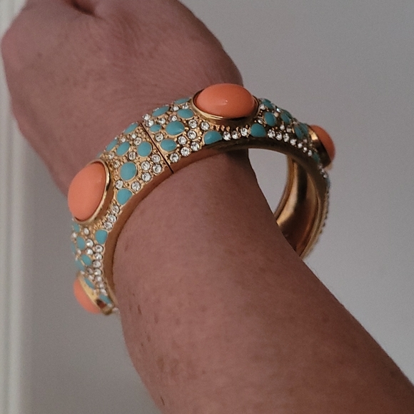 Stella & Dot Sunset Bangle - Picture 9 of 9